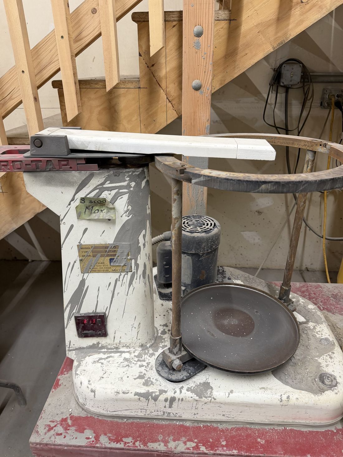 Laboratory centrifuge